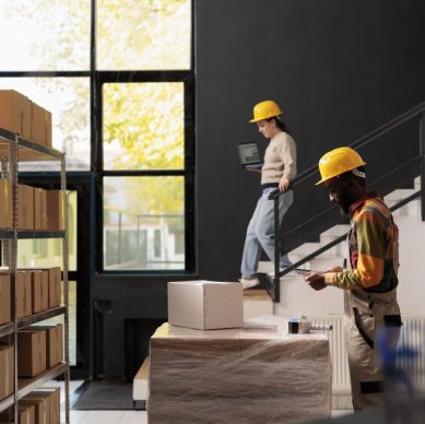 5-Clear-Trends-Making-an-Impact-on-Micro-Fulfillment-Centers-1024x683